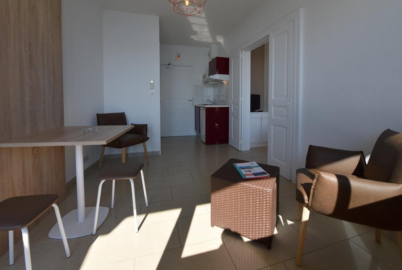 Residence Les Calanques Ajaccio  Exteriör bild