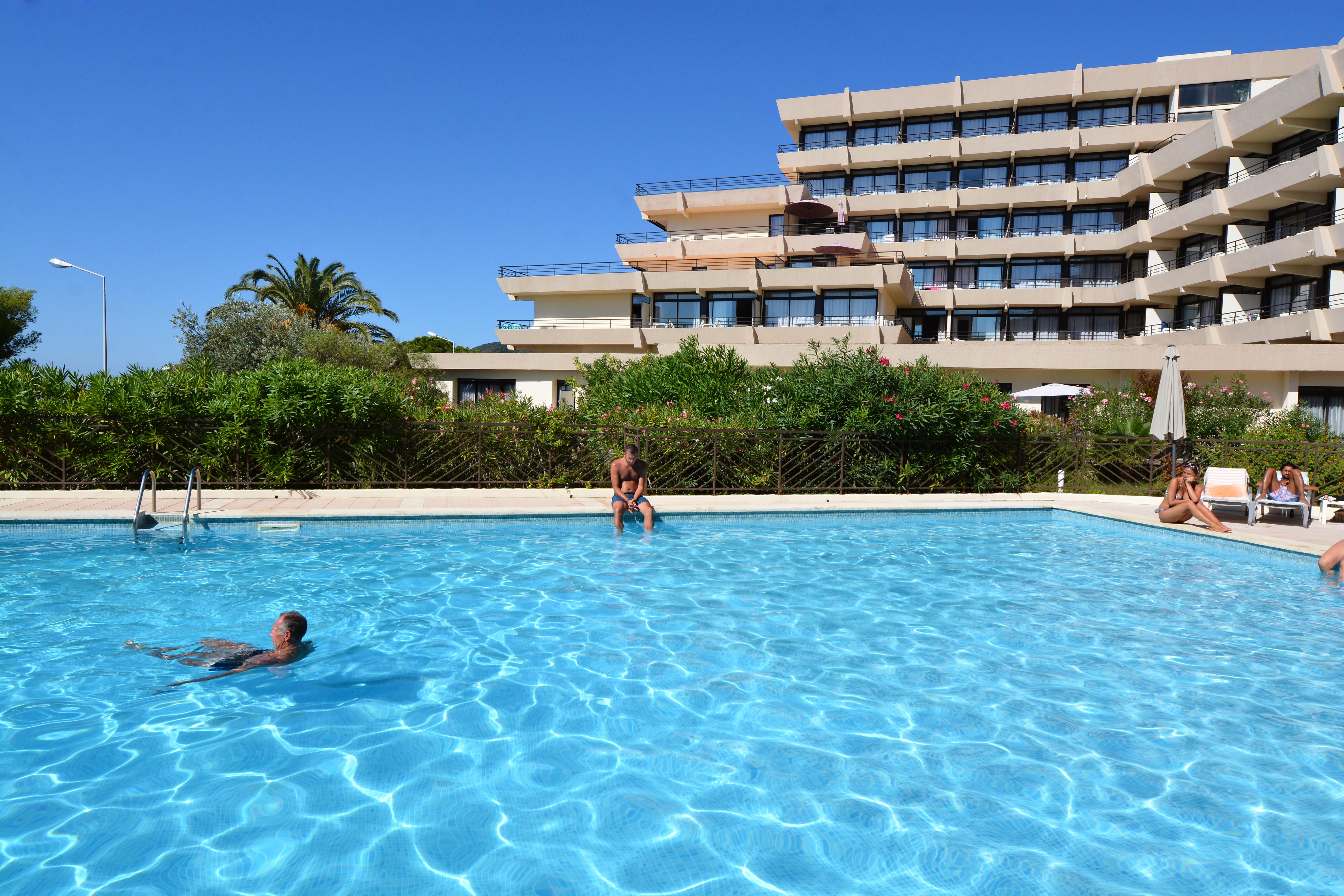 Residence Les Calanques Ajaccio  Exteriör bild